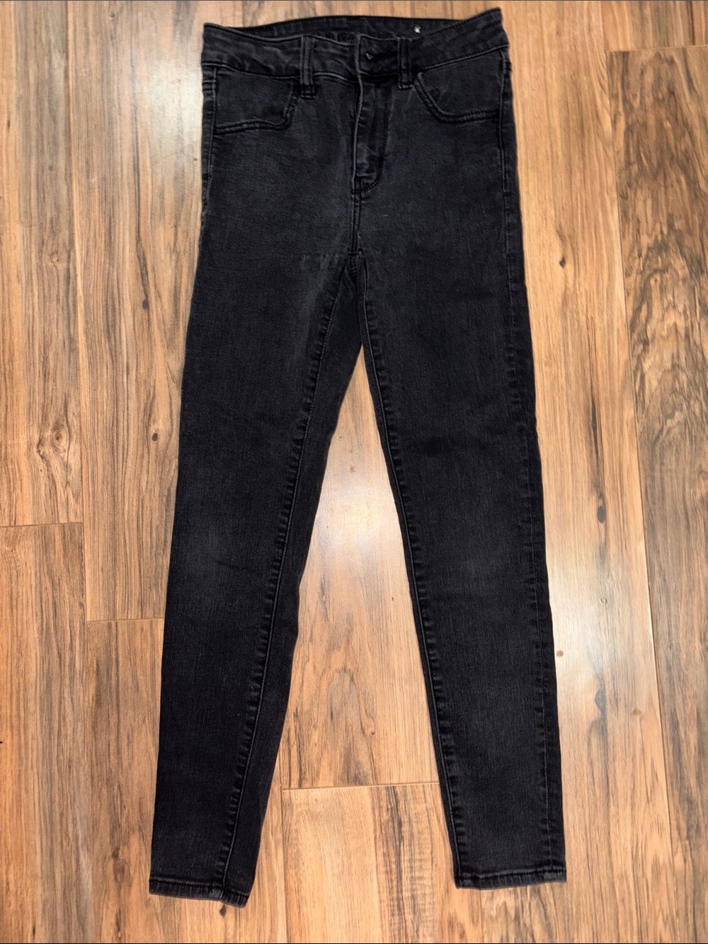 American Eagle Black Skinny Jeans